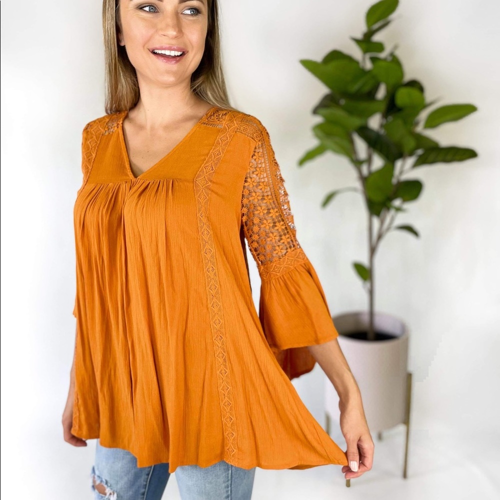 Crochet Trumpet Sleeve Top